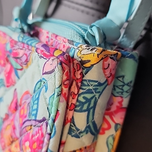 Vera Bradley Mickey Mouse purse - Picture 12 of 15